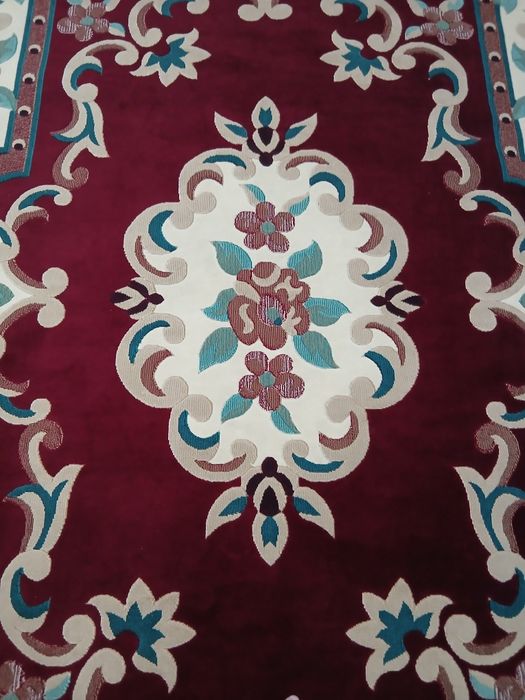 Продам ковёр размером 3.40×2.50