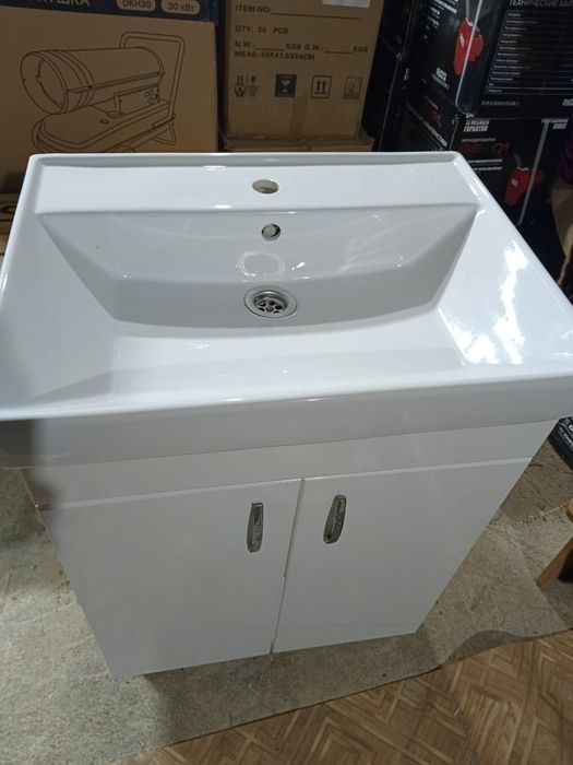 Продам раковину тумбу