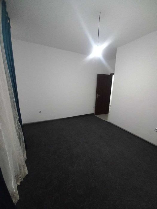 Уй сотилади 3 хонали