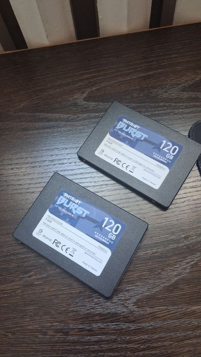 Продам быстро Жесткий Диск Ssd 120 2х штукиgb