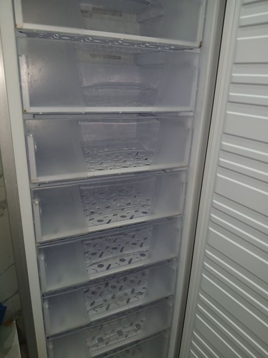 Продам морозильник в хорошем состоянии