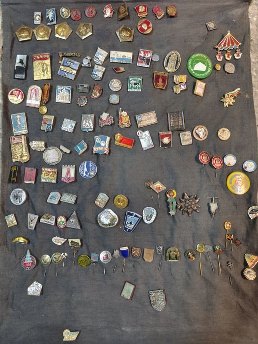 Значки различни видове