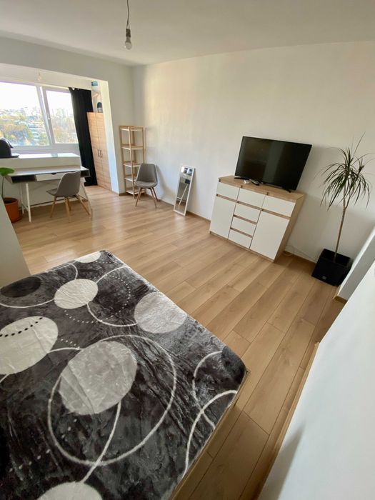 Se închiriază garsonieră