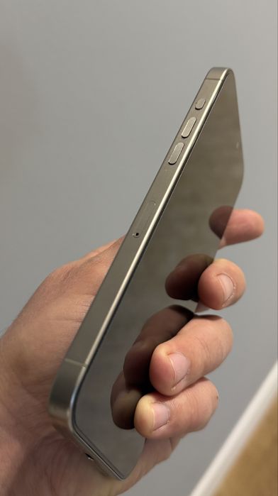 iPhone 15 Pro Max, 256GB, folosit