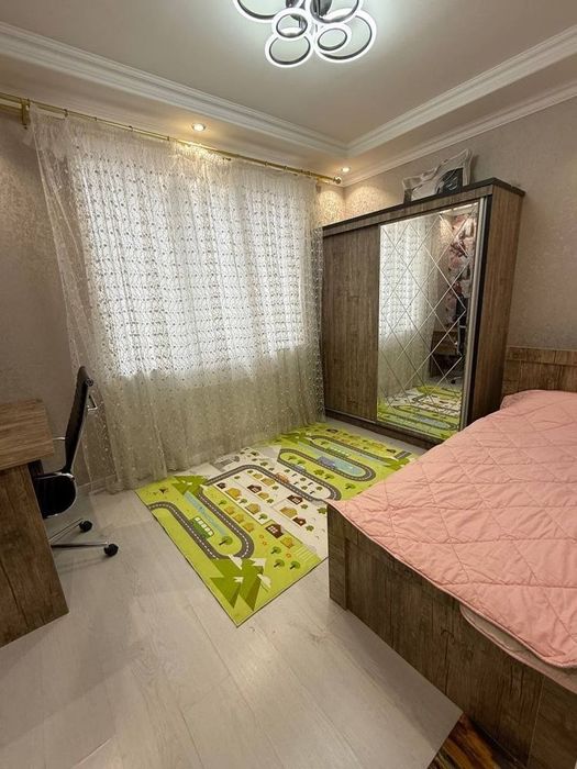 Юнусабад коттедж продаётся.Шахристанский махалля!
