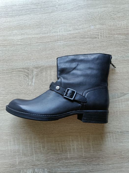 Продам кожаные полусапожки