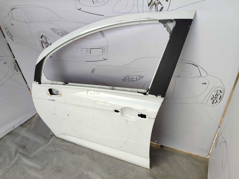 Usa Fata Stanga Citroen C3 Hatchback 2009–2016 / Cod OEM 9002AZ (11E)