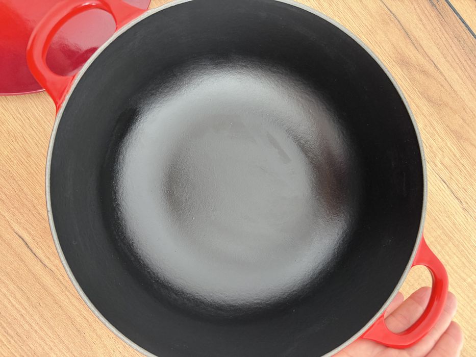 Чугун Вок. Le creuset