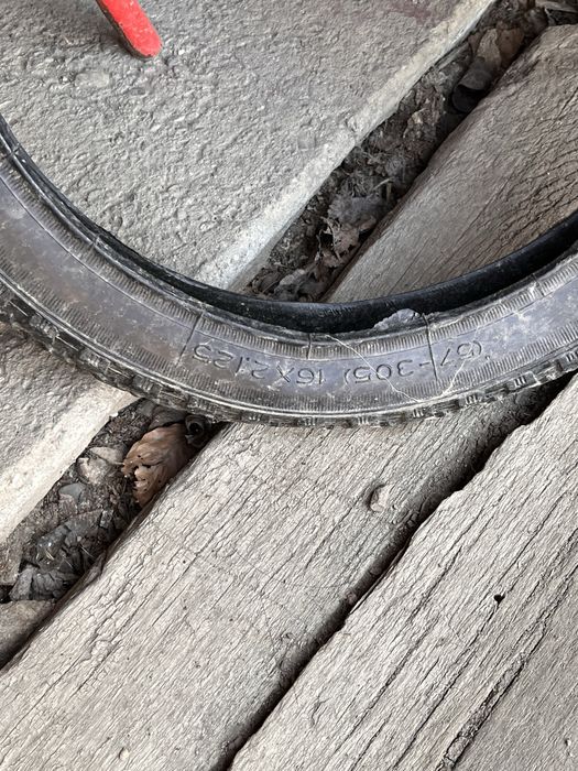 Vand bicicleta btwin pe piese