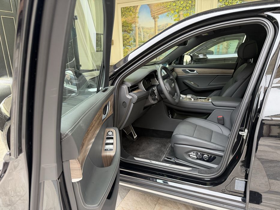 Своя новая AITO SERES M5 электро 550 запас ход 2025 йил