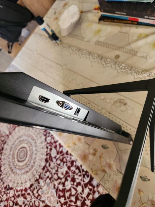 Monitor PREMIER Full HD