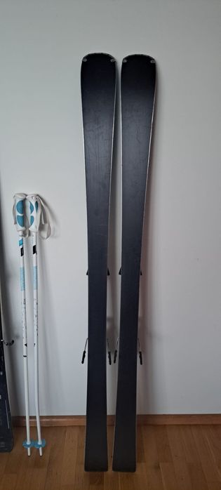 Schiuri 156cm Blizzard / Schiuri 165cm Solomon.