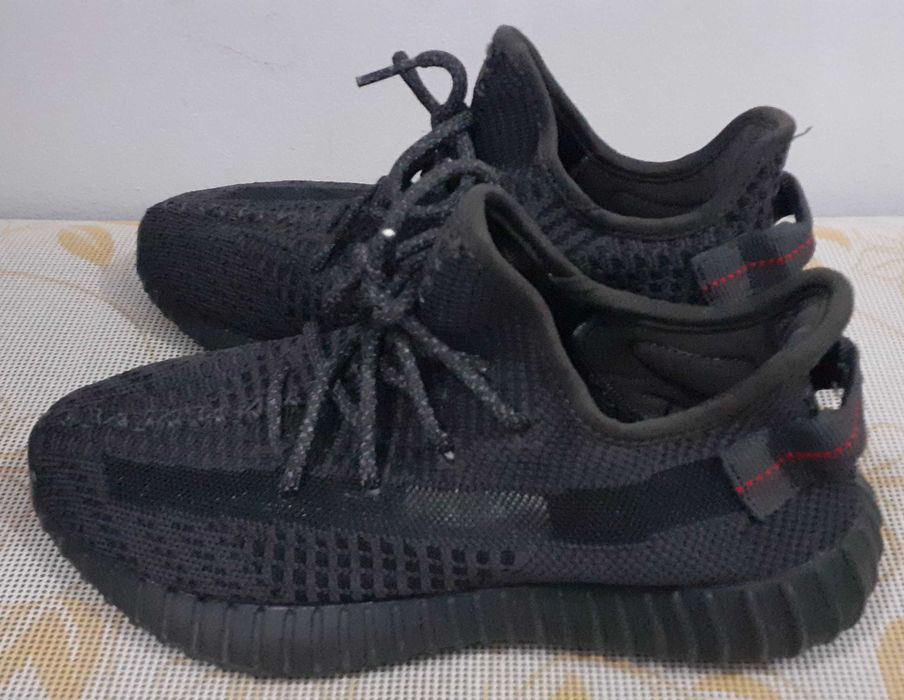 Nike Yeezy boost 350