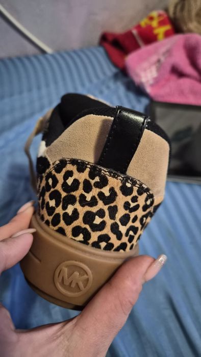 Дамски маратонки