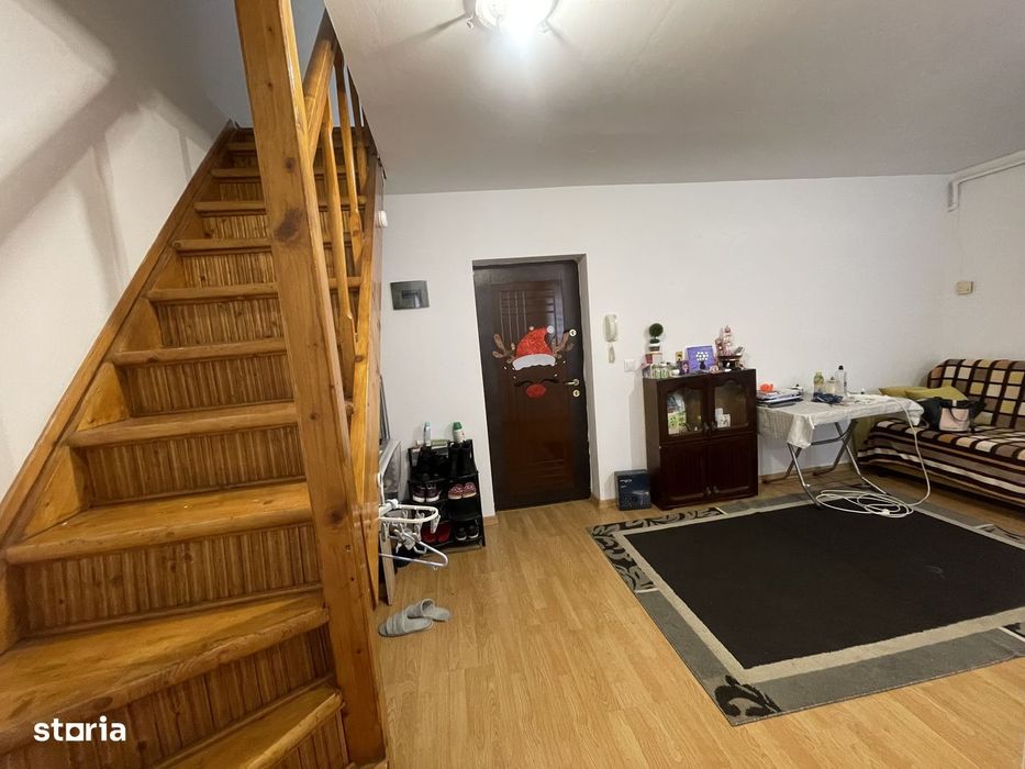 Apartament 2 camere cu balcon 44 mp la MANSARDA str Șoimului /V. Aaron