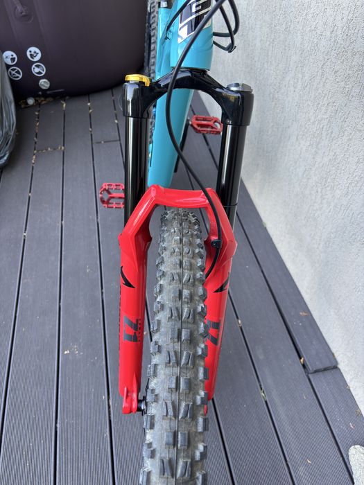 Bicicleta full suspension GT Force Elite