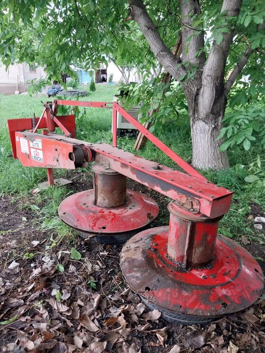 Продам роторную косилку