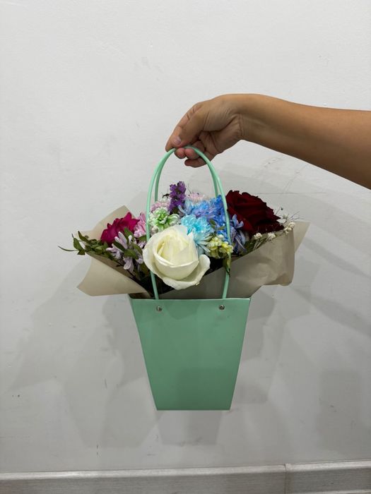 Цветы букет низкий цене от 2000 тг до 5000 тг