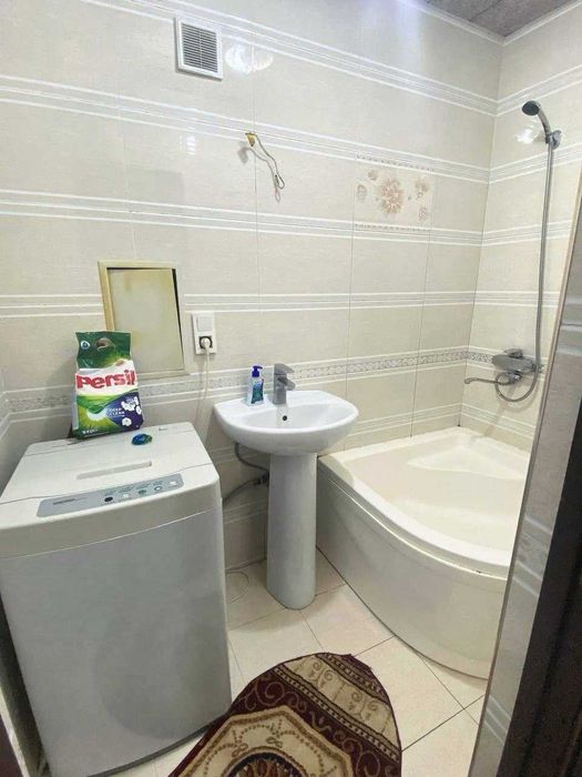 Шайхонтоҳур туманида 3 хонали таьмирланган хонадон сотаман.