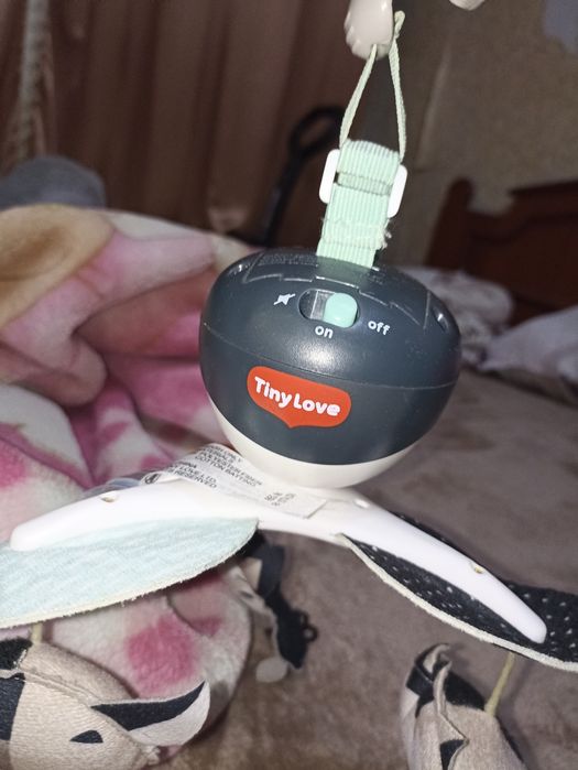 Детский интерактивный мобиль