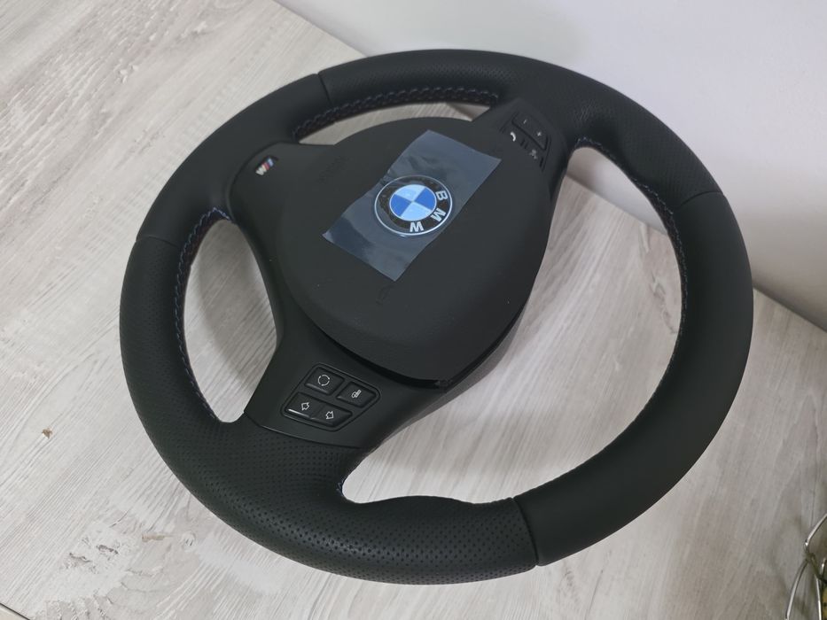Volan complet nou  BMW Mpachet Msport cerc+airbag nou original e90 e91 e92 e93 e81 e82 e87 e84 x1 etc