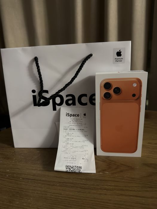Iphone 17 pro max 256/ гарантия до 08.2027