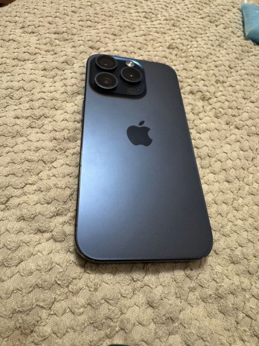 iPhone 15 Pro Blue Titanium