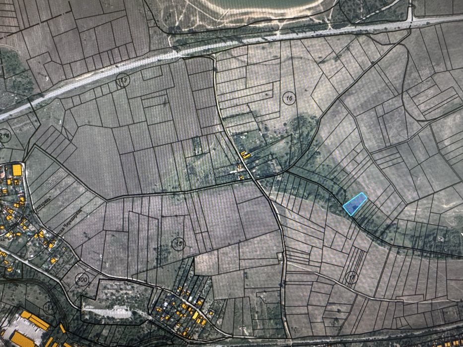 Продавам земеделска земя, гр.  Кюстендил