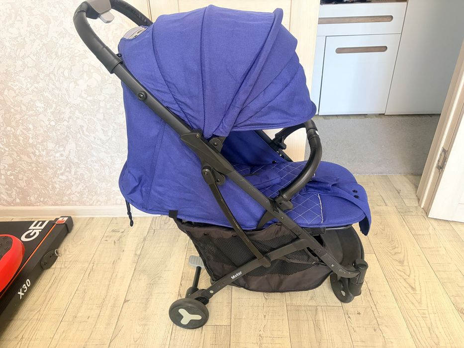 Продам детскую коляску