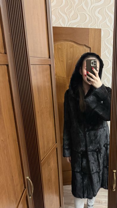 Продам норковую шубу!