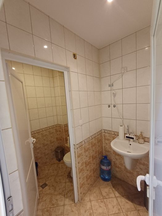 Дава се под наем Офис в Шумен, Център - 45 кв.м за 298.86 € - Снимка #10