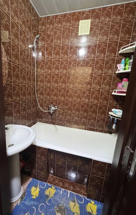 Юнусабад 9, 2(3)/2/5 УлУчШеНкА Балкон 6 на 2 Средний Ремонт