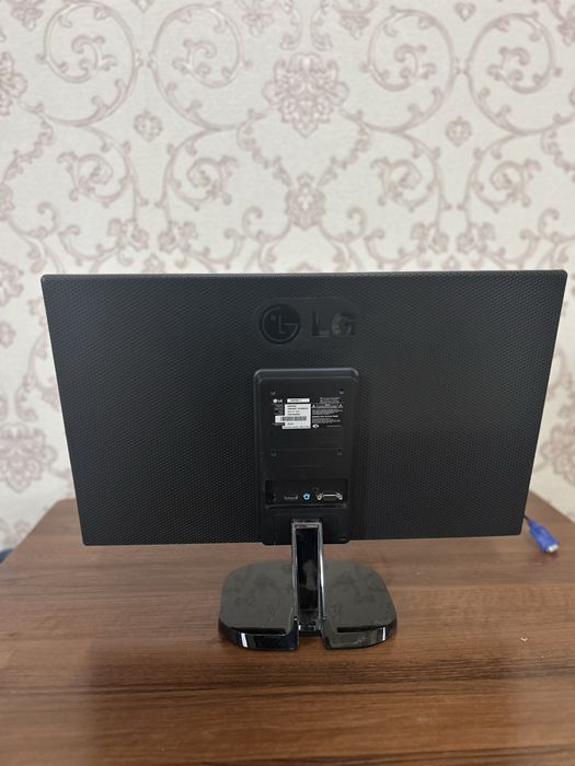 Продается Монитор