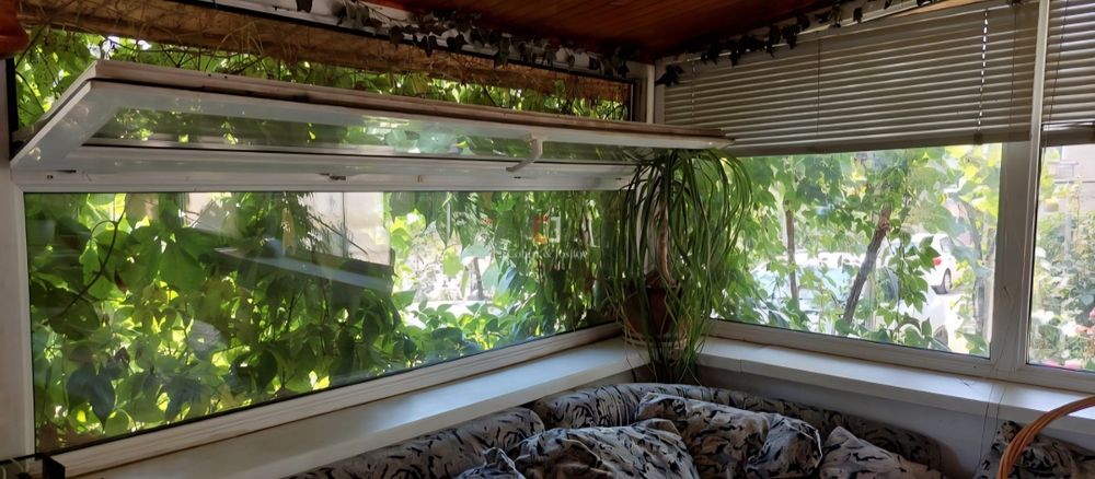 Продава се Къща в Варна, Окръжна болница - 205 кв.м за 466 €/кв.м - Снимка #4
