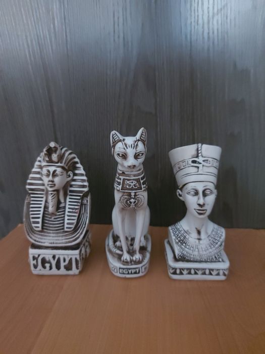 Статуэтки из Египта.