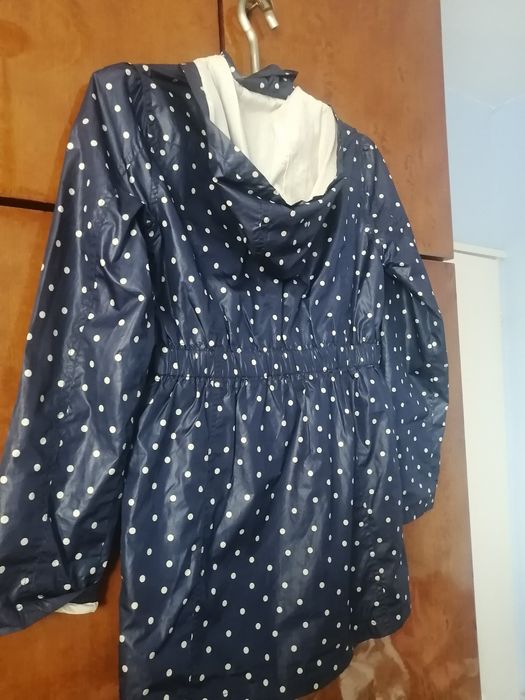 Пролетно детско якенце