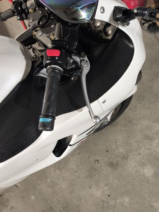 На части SUZUKI HAYABUSA gsxr1300