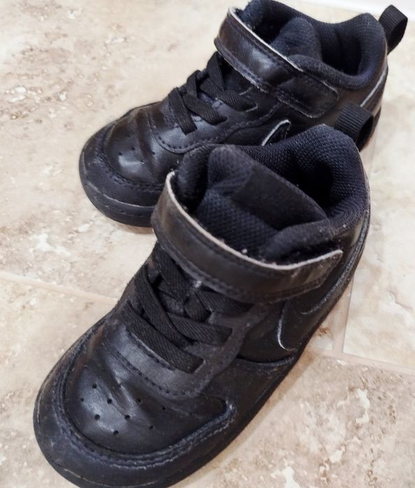 Маратонки Nike 23,5