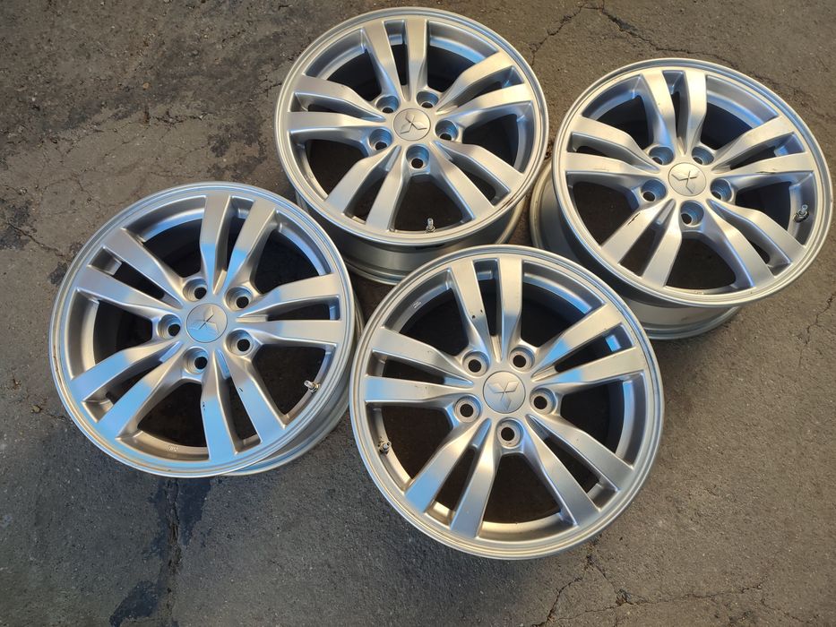 16" оригинални алуминиеви джанти за Mitsubishi ASX...