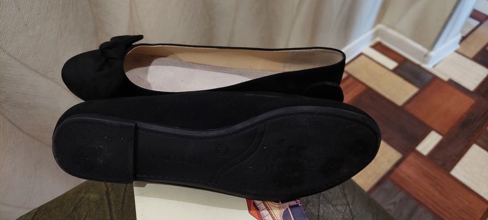 Туфли-балетки женские