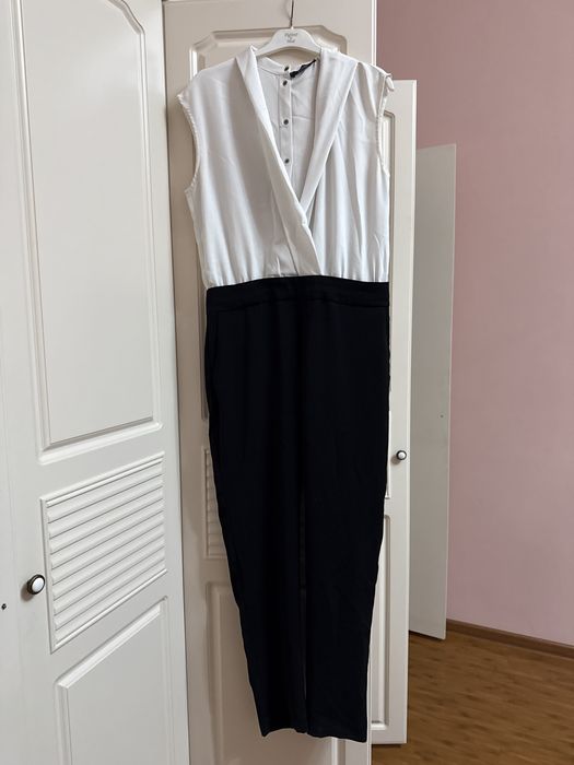 Комбинезон черно-белый