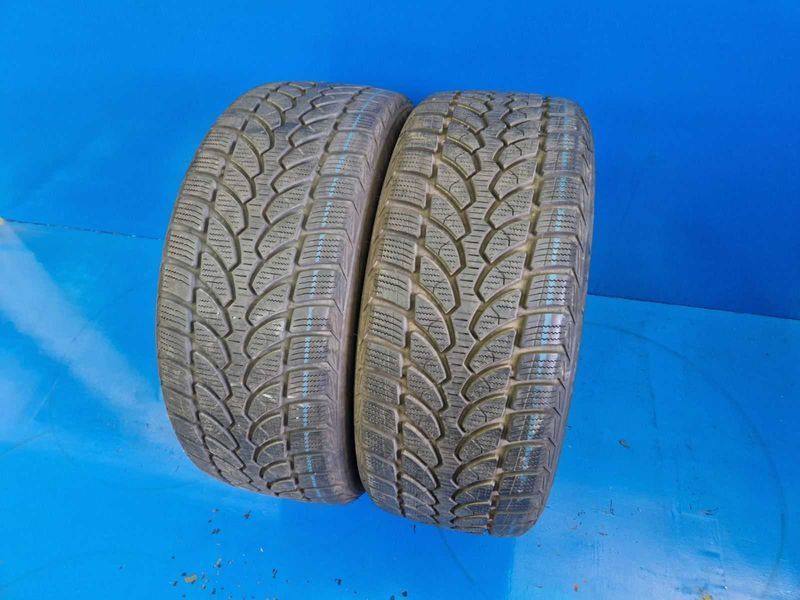 2 Bridgestone R17 225/50
зимни гуми DOT3318