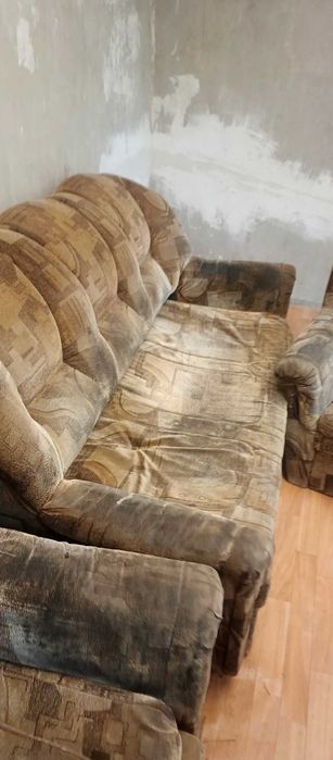 Продажа дивана, софы и кресла (комлект)