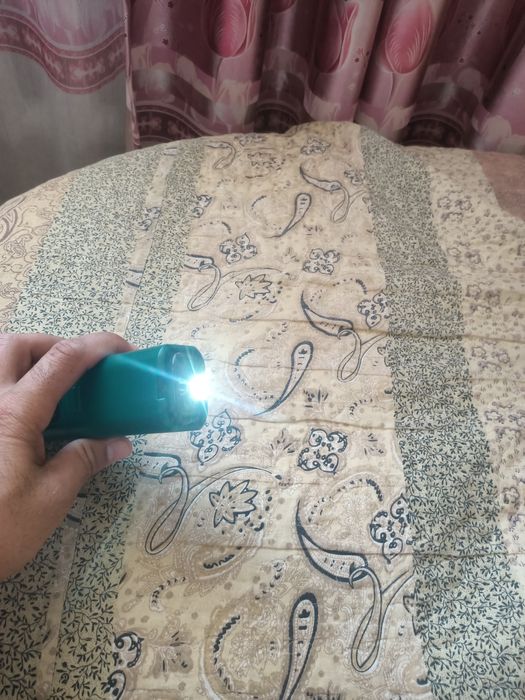 Продам фонарики.