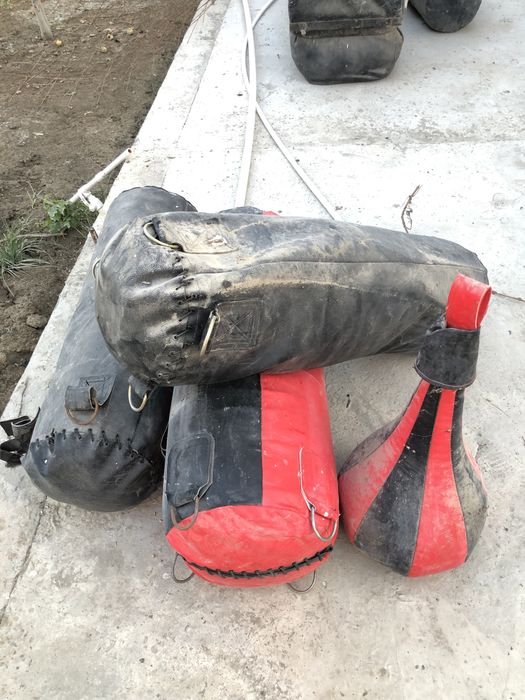 Boks uchun meshoklar sotiladi