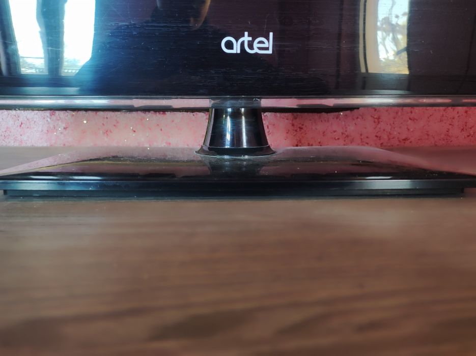 Телевизор artel 32 в идеальном состоянии по  хорошем цене