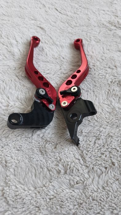 Manete frână si ambreiaj potrivite pentru Yamaha