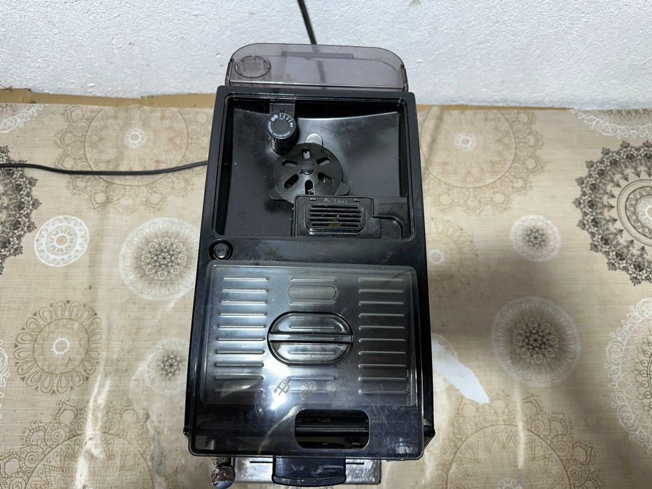 Кафеавтомат De'Longhi Autentica ETAM 29.510 B