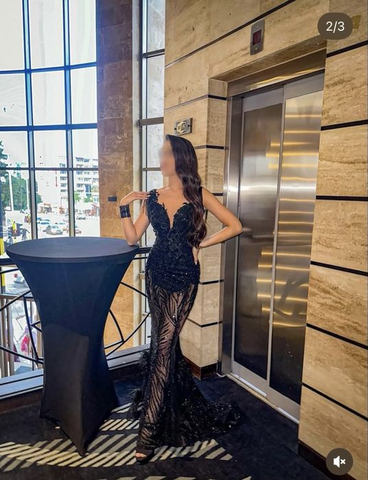 Рокля за абитуриентски бал