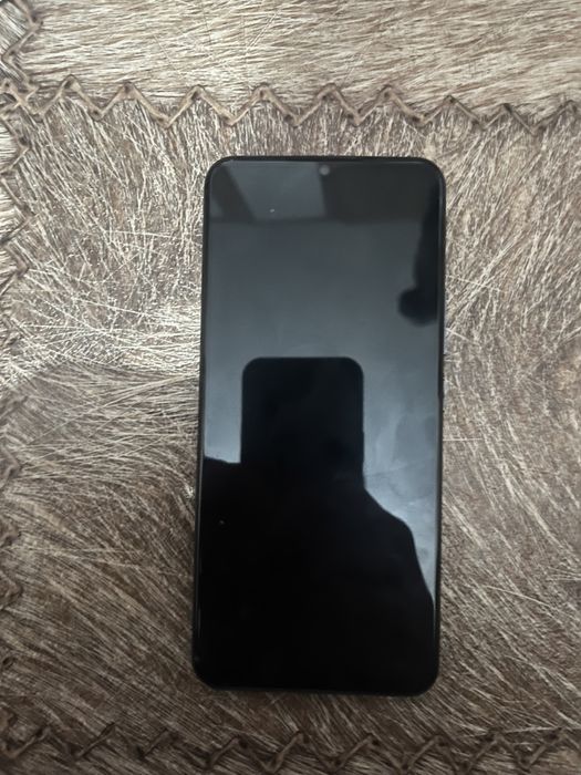 Продам VIVO Y55 в идеальном состоянии.